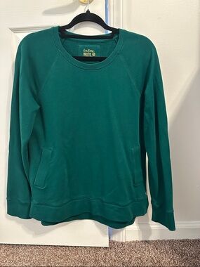 Lilly pulitzer beachcomber
Size medium euc